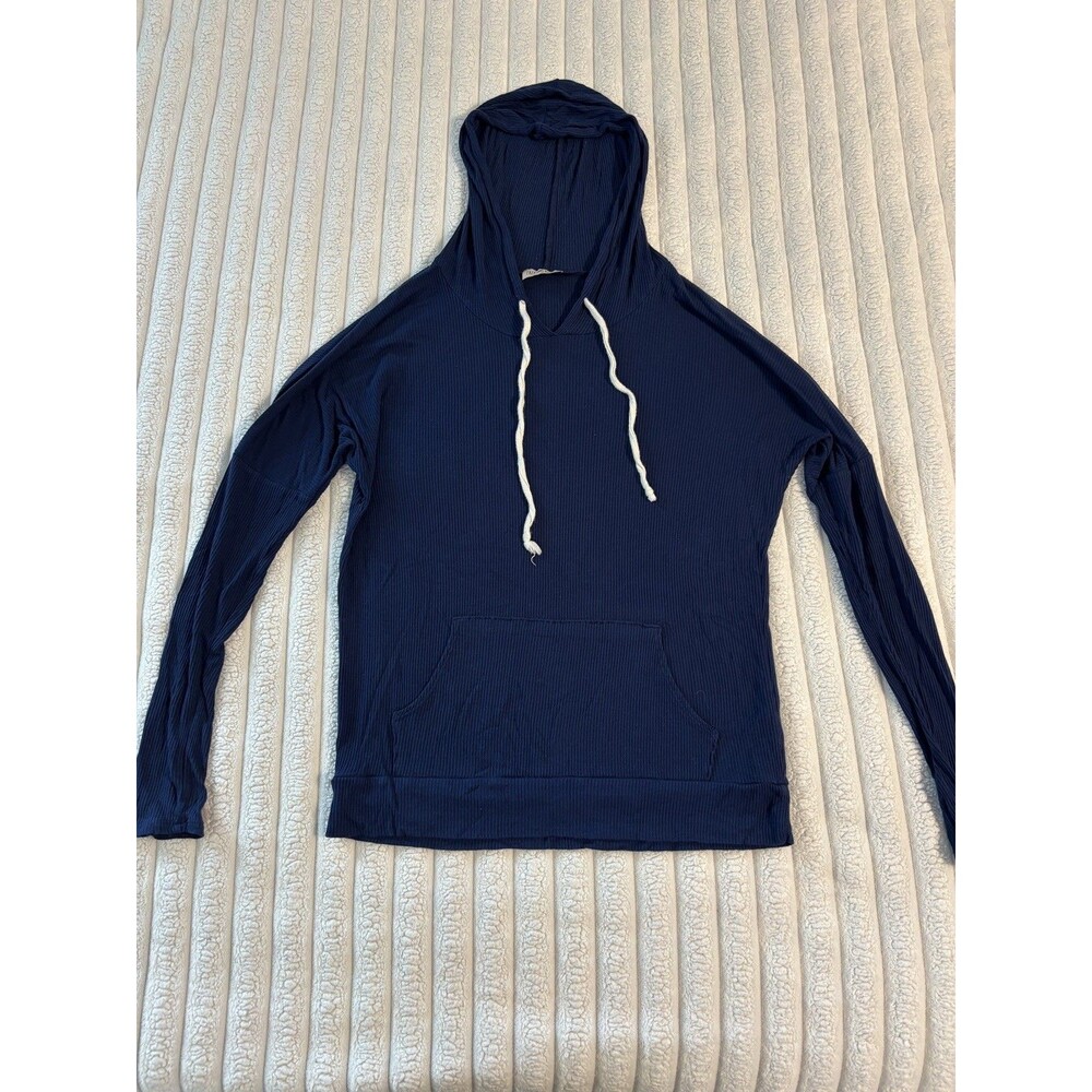 Vintage Free Kisses super soft Hoodie Pullover Women medium navy white beach